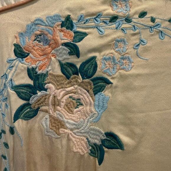 Blank nyc pink floral embroidered - Picture 5 of 7